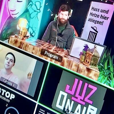 Bild vergr&ouml;&szlig;ern: JuZ on Air
