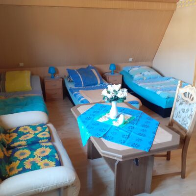 Bild vergr&ouml;&szlig;ern: Haupt_Dreibettzimmer