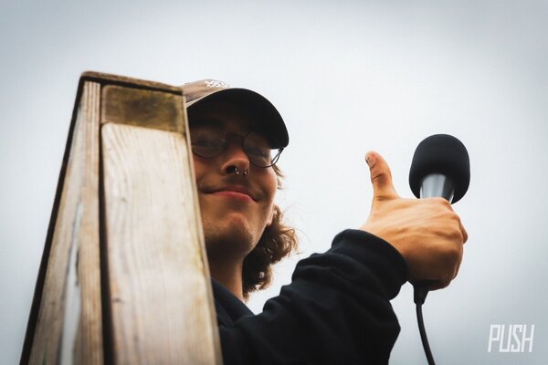 Fabian Hirsch, selbst passionierter BMX-Fahrer, morderierte die Veranstaltung.