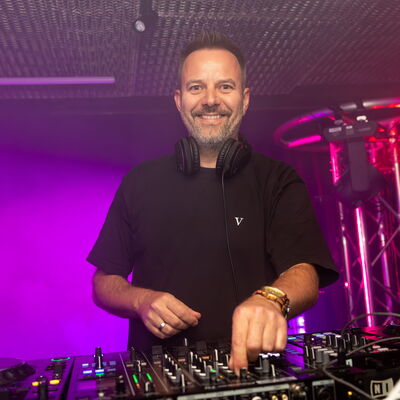 Bild vergr&ouml;&szlig;ern: kmd-Eröffnungsfeier: Party mit DJ Thorsten Neuhaus (1live)