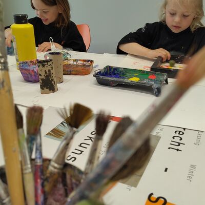 Bild vergr&ouml;&szlig;ern: kmd-Eröffnungsfeier: Die Jugendkunstschule Siegen-Wittgenstein lud zum Kreativsein ein.