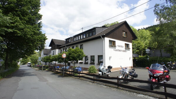 Bild vergr&ouml;&szlig;ern: Hotel Siebel, aussen
