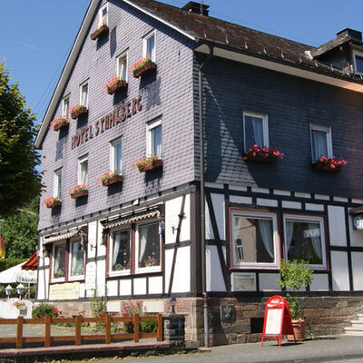 Bild vergr&ouml;&szlig;ern: Hotel Stahlberg_aussen