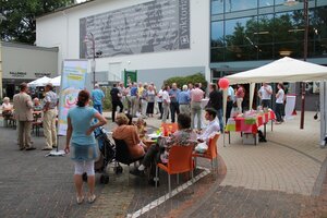 Bild vergr&ouml;&szlig;ern: KMD_2Sternefeier2013