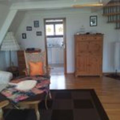 Bild vergr&ouml;&szlig;ern: Haus Dueperthal Wohnzimmer
