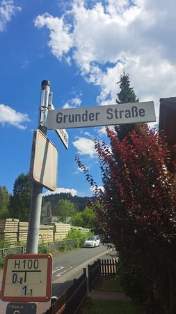 Bild vergr&ouml;&szlig;ern: Vollsperrung der Grunder Straße