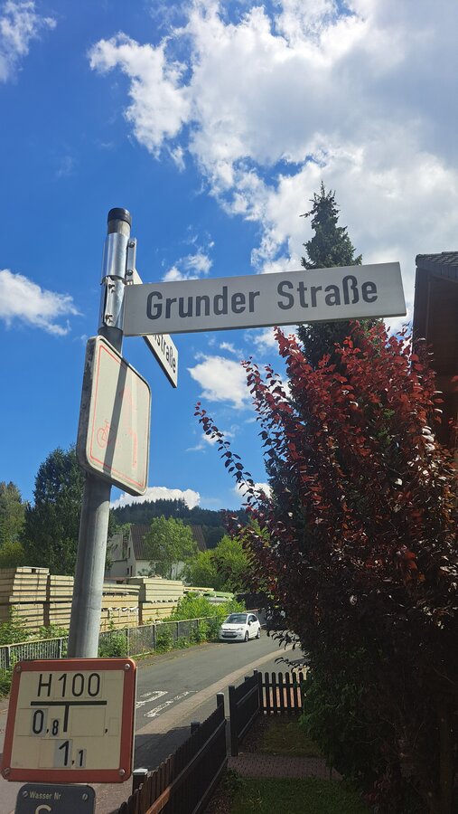 Vollsperrung der Grunder Straße 