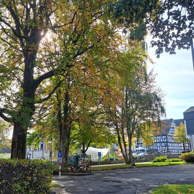 Bild vergr&ouml;&szlig;ern: ISEK_Parkplatz
